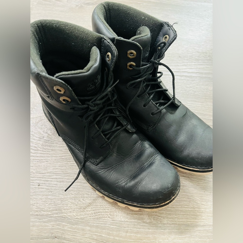 Timberland Women’s Brookton Lace-Up Booties Size 8